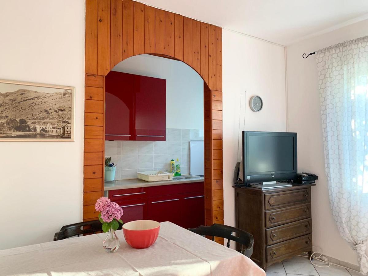 Danijela Apartment มาลีโลชินจ์ ภายนอก รูปภาพ