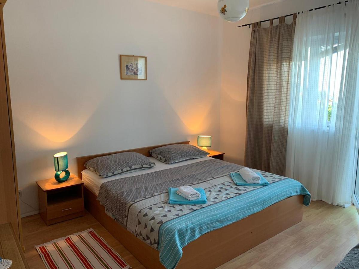 Danijela Apartment มาลีโลชินจ์ ภายนอก รูปภาพ